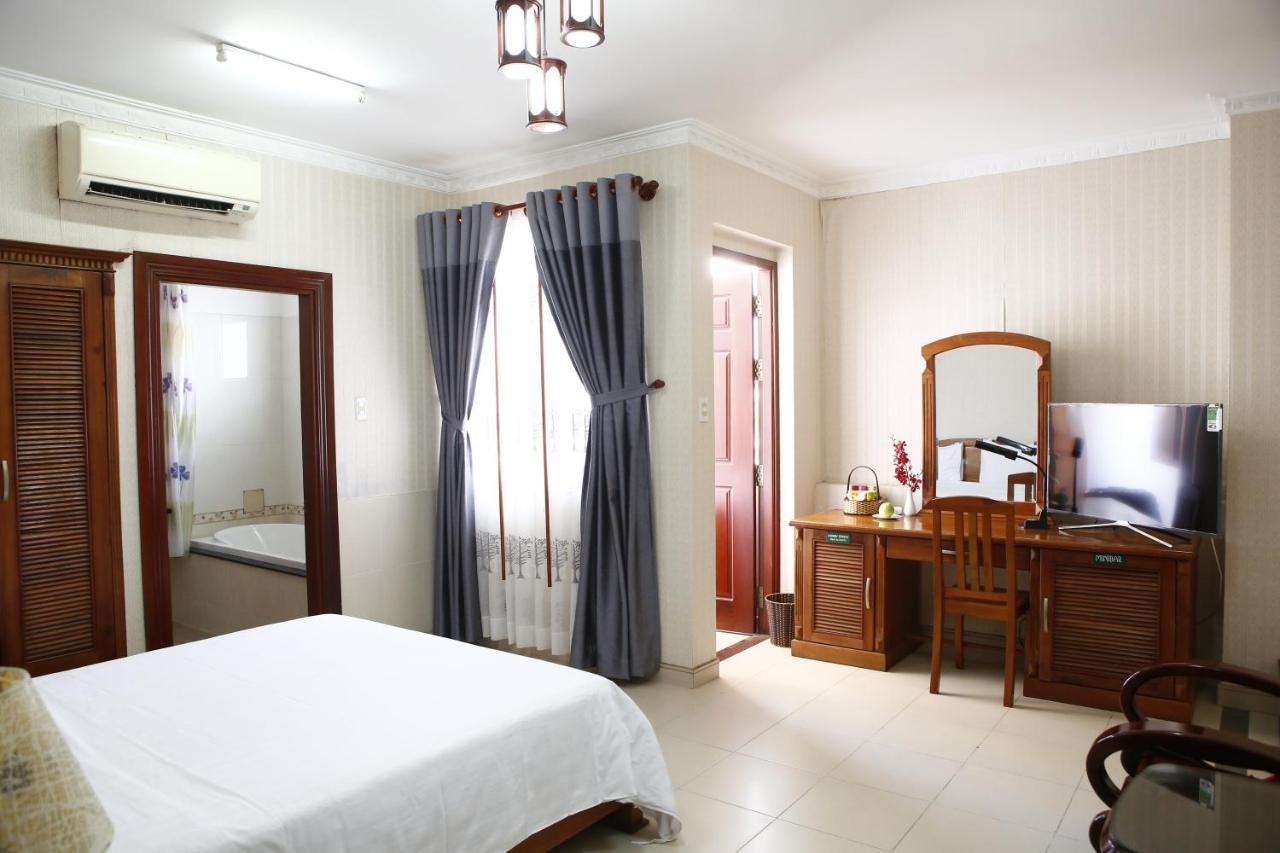 Khách sạn Phú An 2*