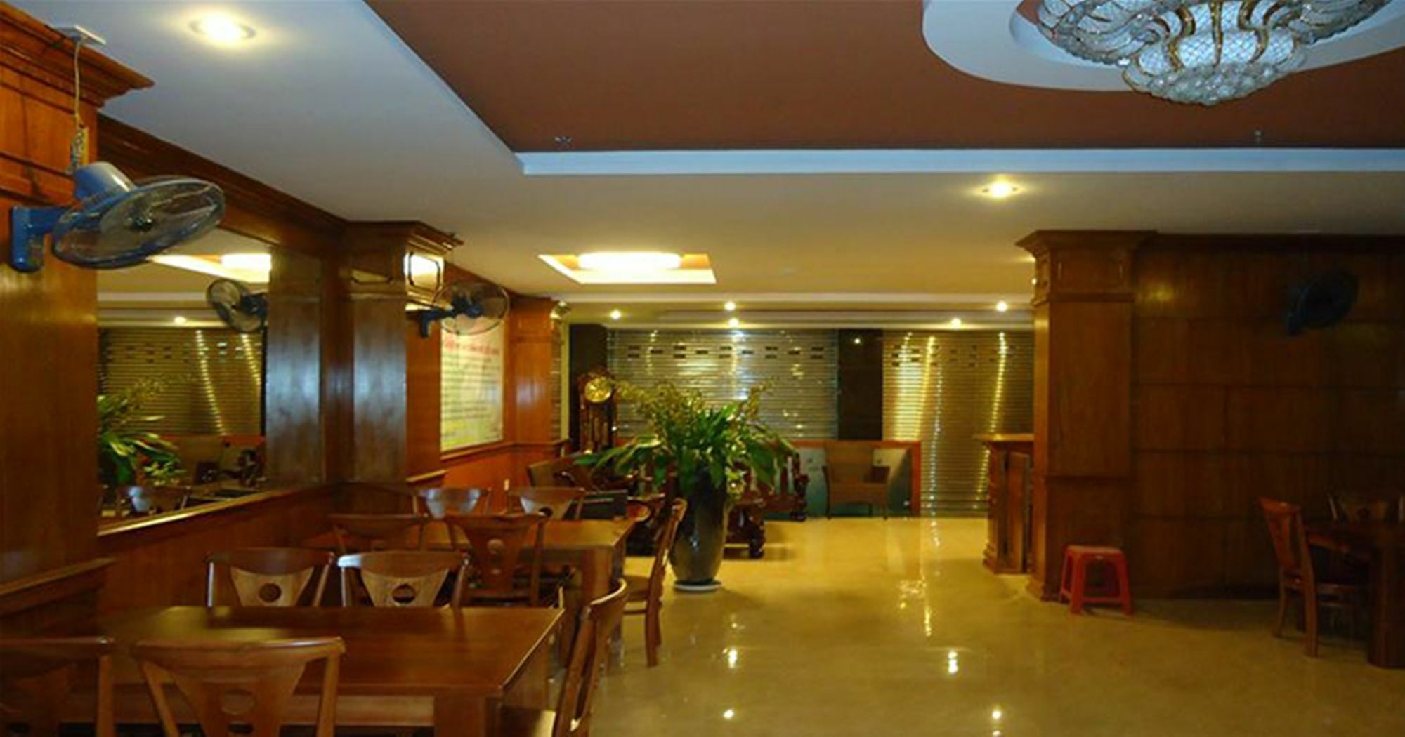 Khách sạn Phú An 2*